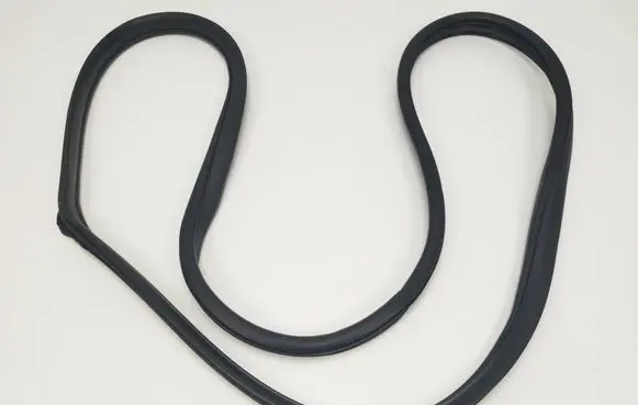 Honda Civic IX Rear door rubber seal (on body) 