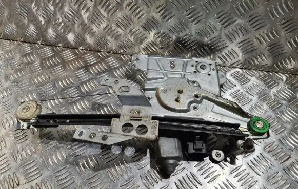 Audi A4 S4 B5 8D Rear window lifting mechanism without motor 8D0839400A