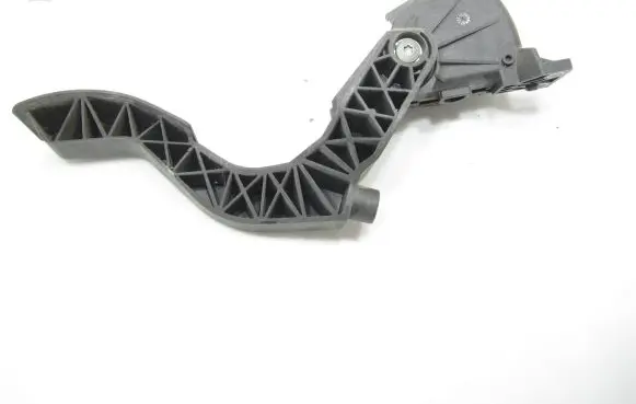 Volkswagen PASSAT B5.5 Accelerator throttle pedal 8D1721523F 6PV00837603
