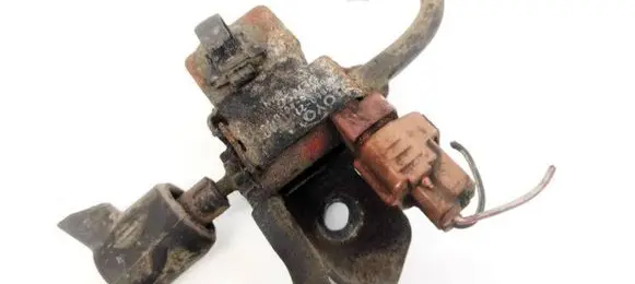 Toyota Avensis Verso Turbo solenoid valve