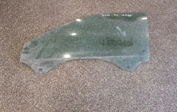 Audi A3 S3 8P Front door window/glass (coupe) 