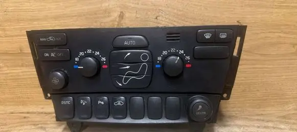 Volvo S60 Climate control unit 30782694