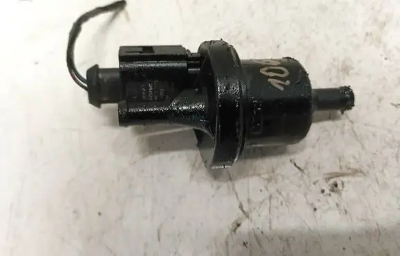 Volkswagen Polo Valve vacuum 6q0906517 0280142345