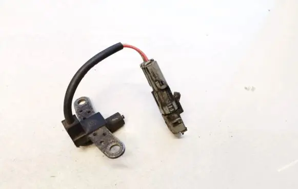 Renault Twingo I Crankshaft position sensor 10175023 101750-23
