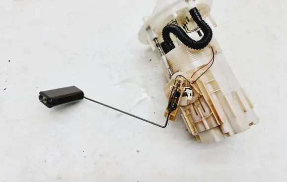 Renault Scenic II - Grand scenic II Fuel level sensor 