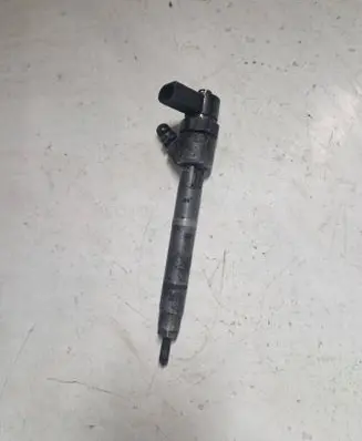 Mercedes-Benz Vito Viano W639 Fuel injector A6460700287