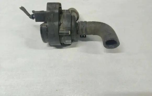 Mercedes-Benz E W211 Electric auxiliary coolant/water pump A2118350264 1718350064 1978350064