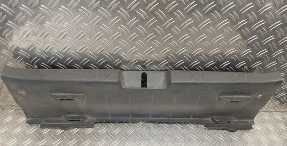 Toyota Yaris Trunk/boot sill cover protection 647160D020