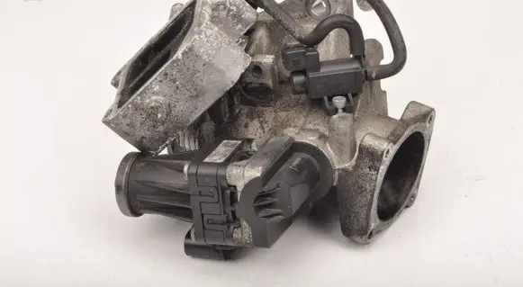 Volvo V60 EGR valve 50590603