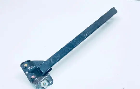 Subaru Forester SG Rear door windshield rail 62240SA020