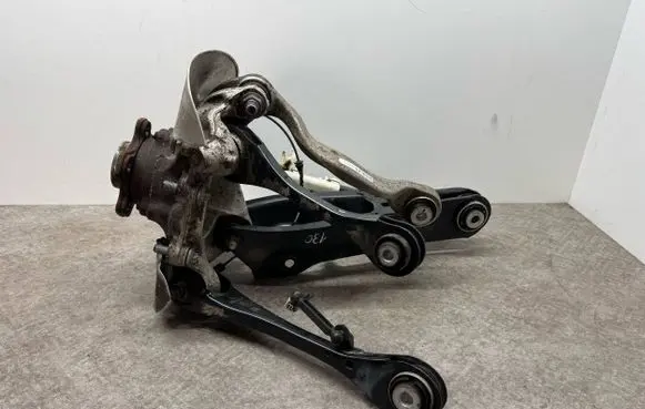 BMW i4 Rear suspension assembly kit set 6893272 6892268 8834820