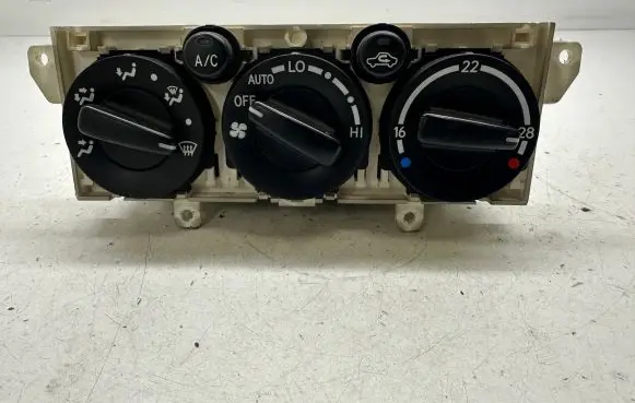 Toyota Avensis T220 Climate control unit 5590005090 MB1464308380