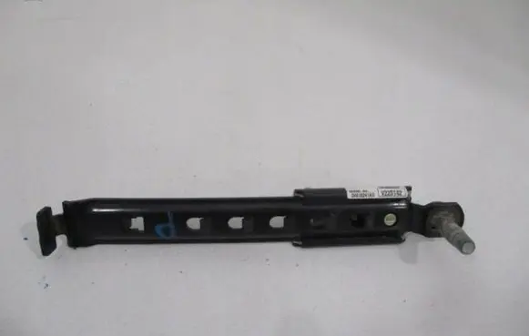Jeep Grand Cherokee Seat belt adjustment rail 04610241AD