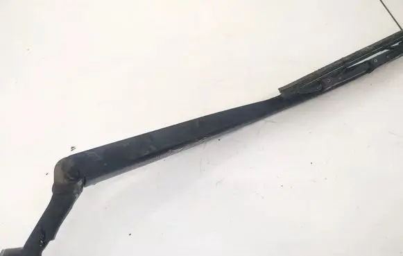 Lexus IS 220D-250-350 Front wiper blade arm