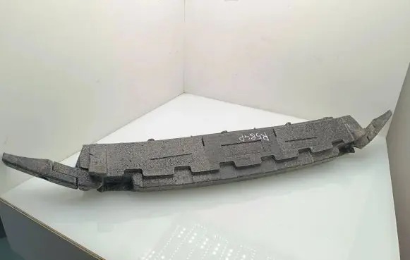 Front bumper foam support bar