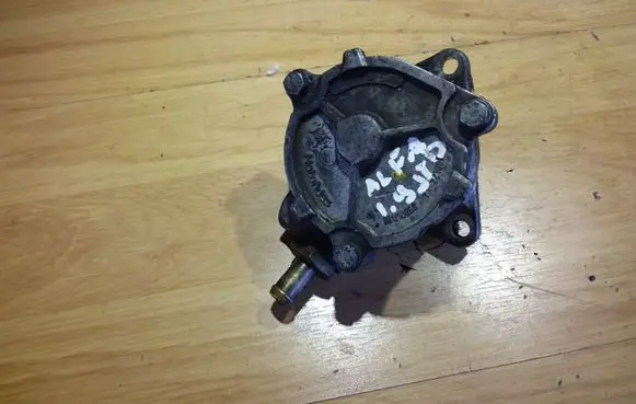 Alfa Romeo 156 Vacuum pump 96110999