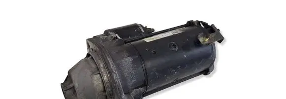 Volkswagen PASSAT B5 Starter motor 068911024E D7R33 070998