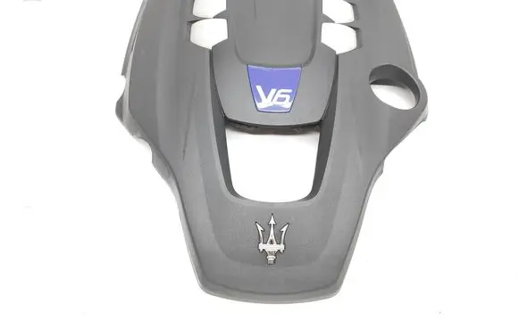 Maserati Ghibli Engine cover (trim)