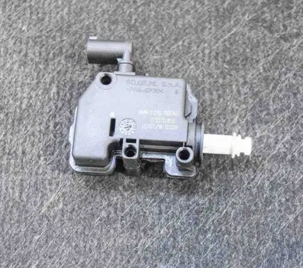 BMW 3 GT F34 Fuel tank cap lock 17337010 7270792