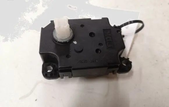 Opel Insignia A Air flap motor/actuator 52428455