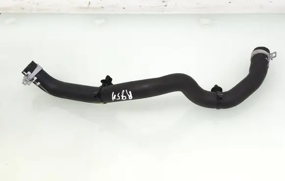 Renault Captur II Engine coolant pipe/hose 217415880R