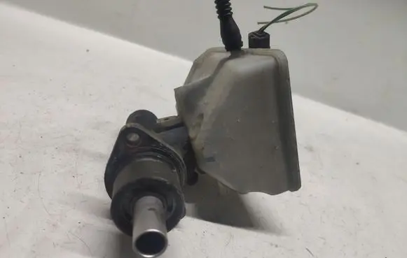 Fiat Scudo Master brake cylinder