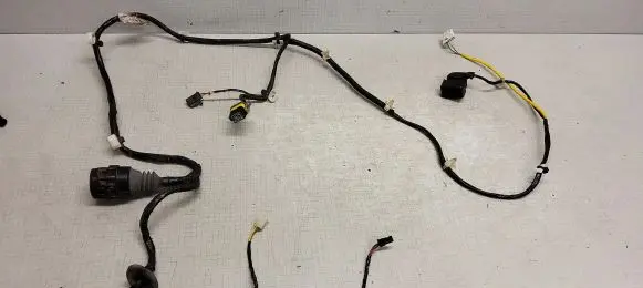 Opel Zafira A Front door wiring loom 19671881 19671891 9689431