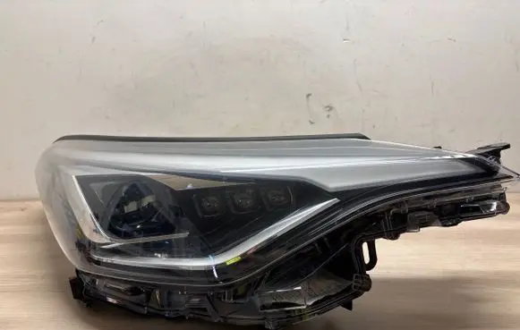 Toyota C-HR I Headlight/headlamp 81110f428000