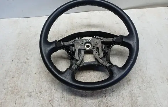 Mitsubishi Outlander Steering wheel