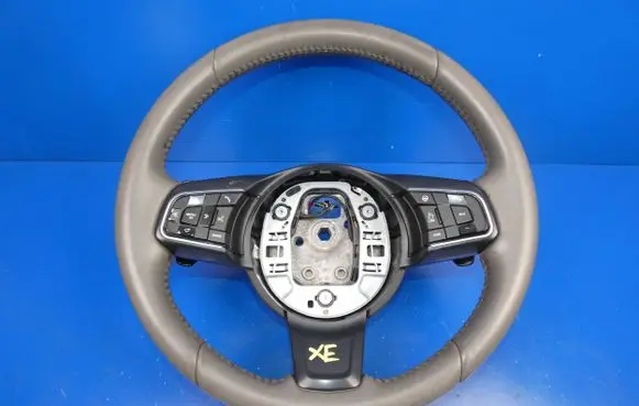 Jaguar XE Steering wheel