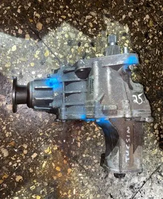Hyundai Tucson JM Gearbox transfer box case 