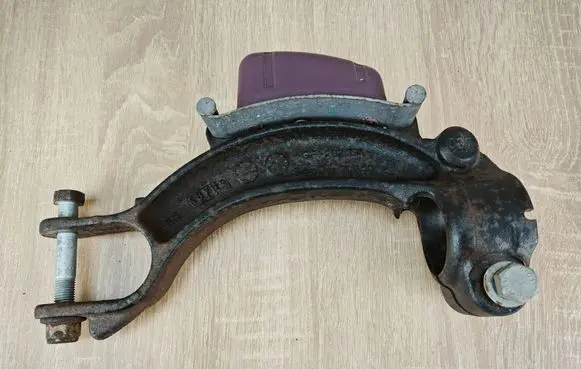Audi A7 S7 4G Other front suspension part 4G0413143A 8K0412M