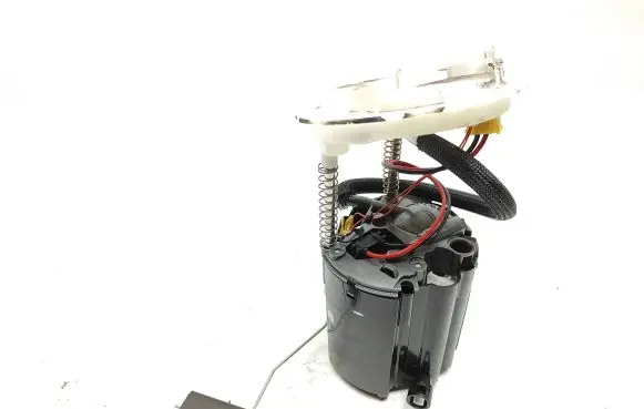 Maserati Levante Fuel injection high pressure pump 670035006 26062015 Q00283145006