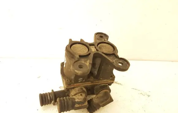 Coolant heater control valve