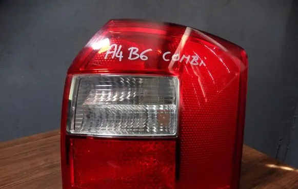 Audi A4 S4 B9 8W Rear/tail lights 8E9945096