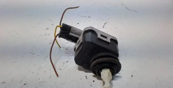 Opel Astra G Headlight level adjustment motor 007878