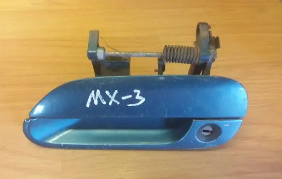 Mazda MX-3 Front door exterior handle