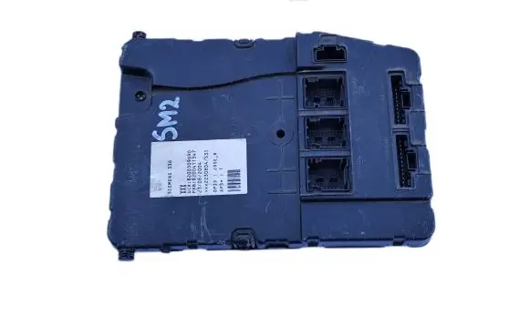Renault Megane II Comfort/convenience module 8200309690 04209 S118400220D