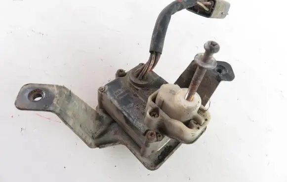 Daihatsu Feroza Headlight level adjustment motor 