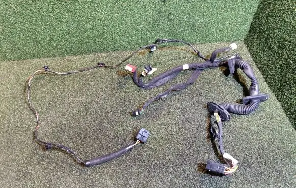 Renault Master III Front door wiring loom 241257265R 8200778254