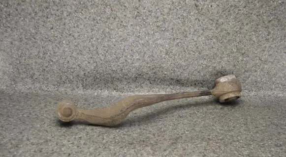 BMW 5 E39 Front control arm