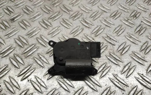 Fiat 500X Air flap motor/actuator A21102000 P0T115