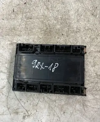 Lexus RX 330 - 350 - 400H Fuse module