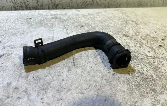 Mercedes-Benz E W212 Engine coolant pipe/hose A2125019882 T130387 KKK667065A1P