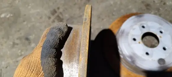 Subaru Impreza III Rear brake disc