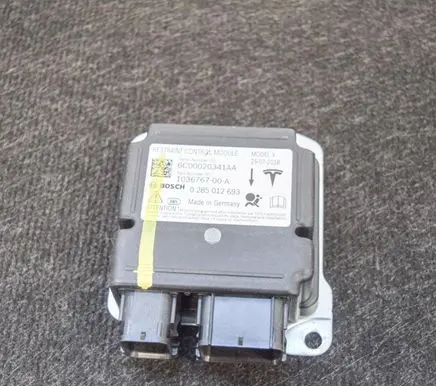 Tesla Model X Airbag control unit/module