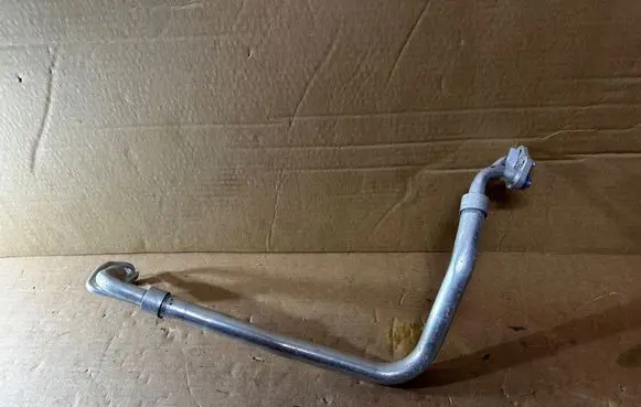 Audi Q3 F3 Air conditioning (A/C) pipe/hose 5QB816738B