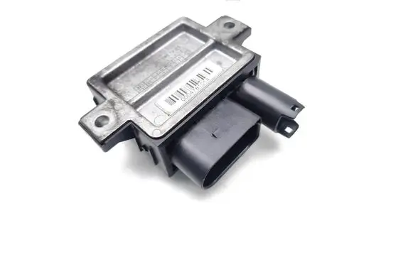 BMW 1 E81 E87 Glow plug pre-heat relay 779800007