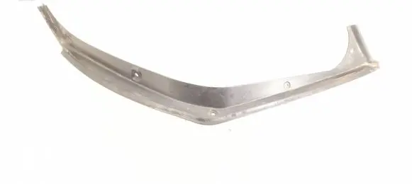 Mercedes-Benz C W204 Loading door rubber seal (on body) 2046931633 A2046931633