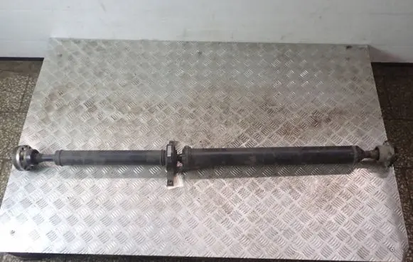 Jaguar F-Pace Middle center prop shaft HK834365EB 10357521